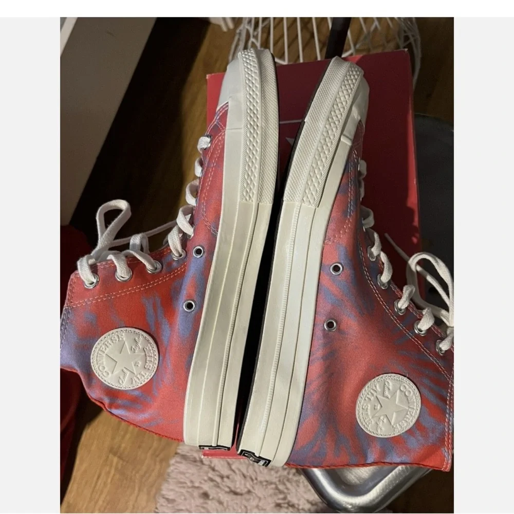 Converse CTAS 70 Hi Top Coral Twilight Pulse Sneakers. Men 8.5/Women 10.5. NIB. - Picture 4 of 9